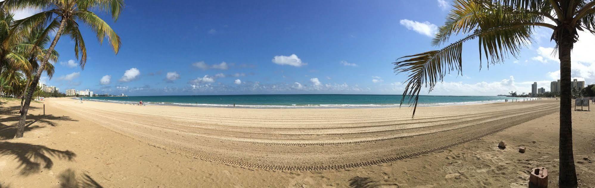 Borinquen Beach Inn San Juan Buitenkant foto